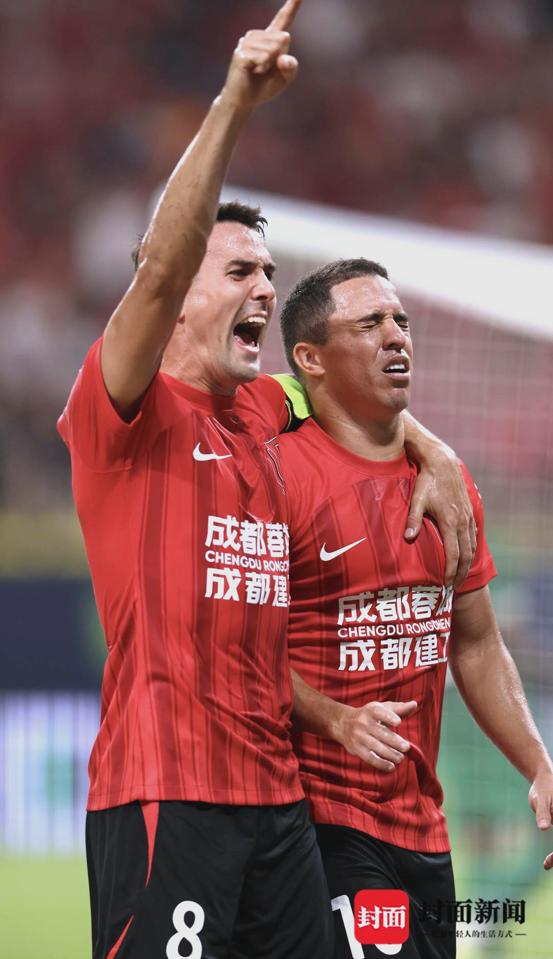 开云官方网站在线登陆-转会期成都蓉城备战NBA总决赛；外线爆发细节曝光；话题不断；团队化学反应显著