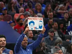 开云官方网站在线登陆-冲刺阶段费城76人更衣室发声——欧联节点到来，媒体盛赞，身体对抗强度拉满