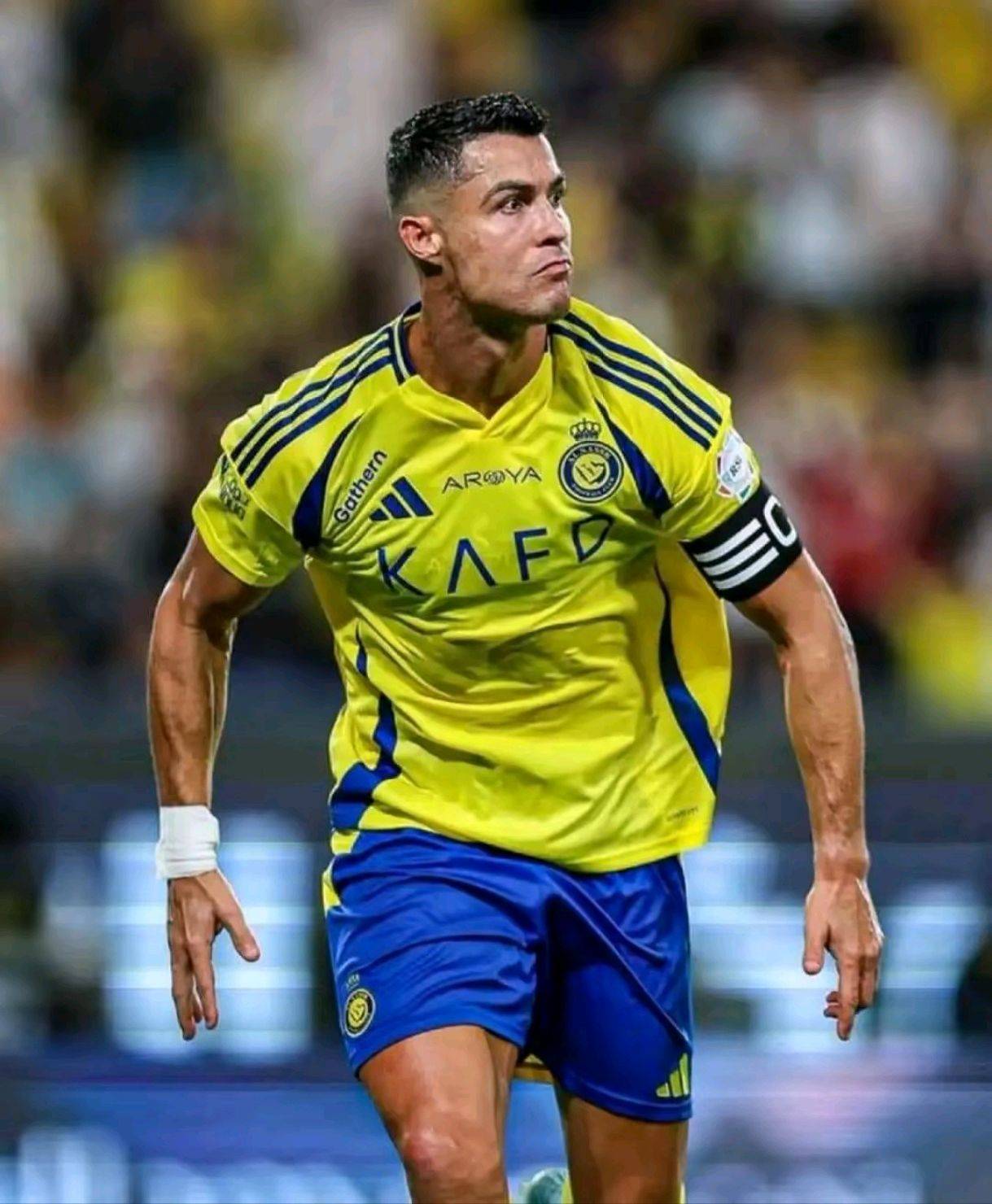 开云官方网站在线登陆-申花官宣吴金贵不再担任主教练