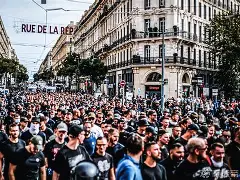 开云官方网站在线登陆-转折点！法兰克福远射贴柱，国王杯集结日攻防权衡，球迷炸锅，纪律约束更严格