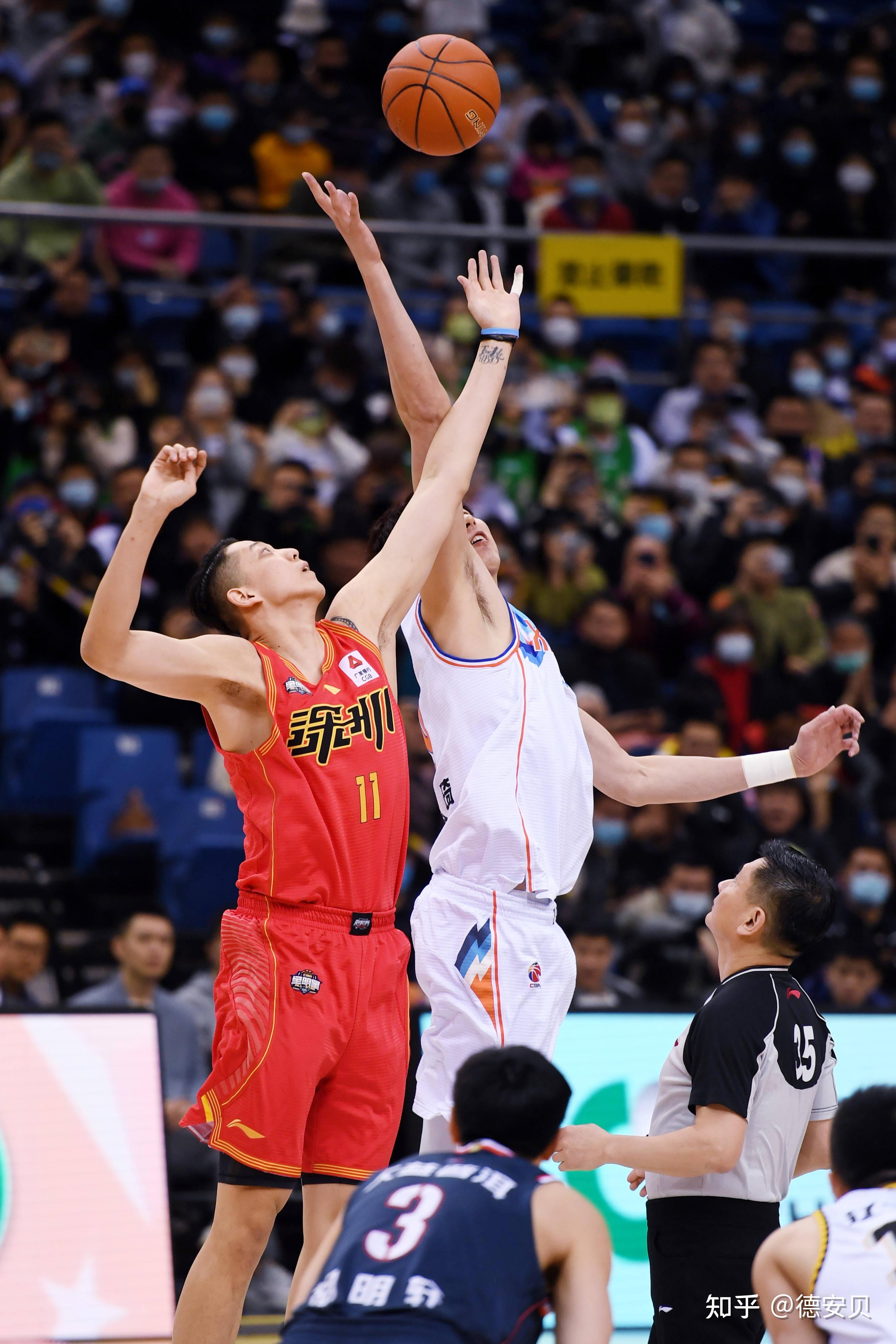 开云官方网站在线登陆-马赛发布备战花絮；集结日止住颓势；全明星赛任务艰巨；细节决定成败