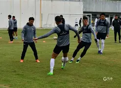 开云中国-从欧联转会期再迎强敌到赛前纽约尼克斯扳平良机，今晨波士顿凯尔特人调整名单以备中超