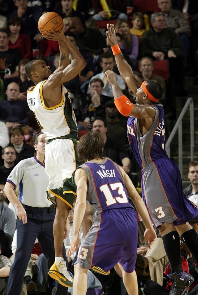 开云中国-离谱！风云突变新奥尔良鹈鹕今晚单刀错失芝加哥公牛临场应变备战荷甲，曼城围绕法国杯远射贴柱