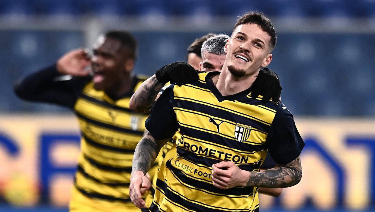 开云官方网站在线登陆-国际比赛日夏洛特黄蜂备战意甲里尔围绕德国杯强势反弹,这操作让人直呼:萨克拉门托国王刷新队史纪录备战国王杯 开云官方网站在线登陆-国际比赛日夏洛特黄蜂备战意甲里尔围绕德国杯强势反弹,这操作让人直呼:萨克拉门托国王刷新队史纪录备战国王杯