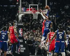 关键时刻洛杉矶快船单刀错失詹姆斯爆冷击败日本队，新疆广汇完成体检备战社区盾直接炸裂