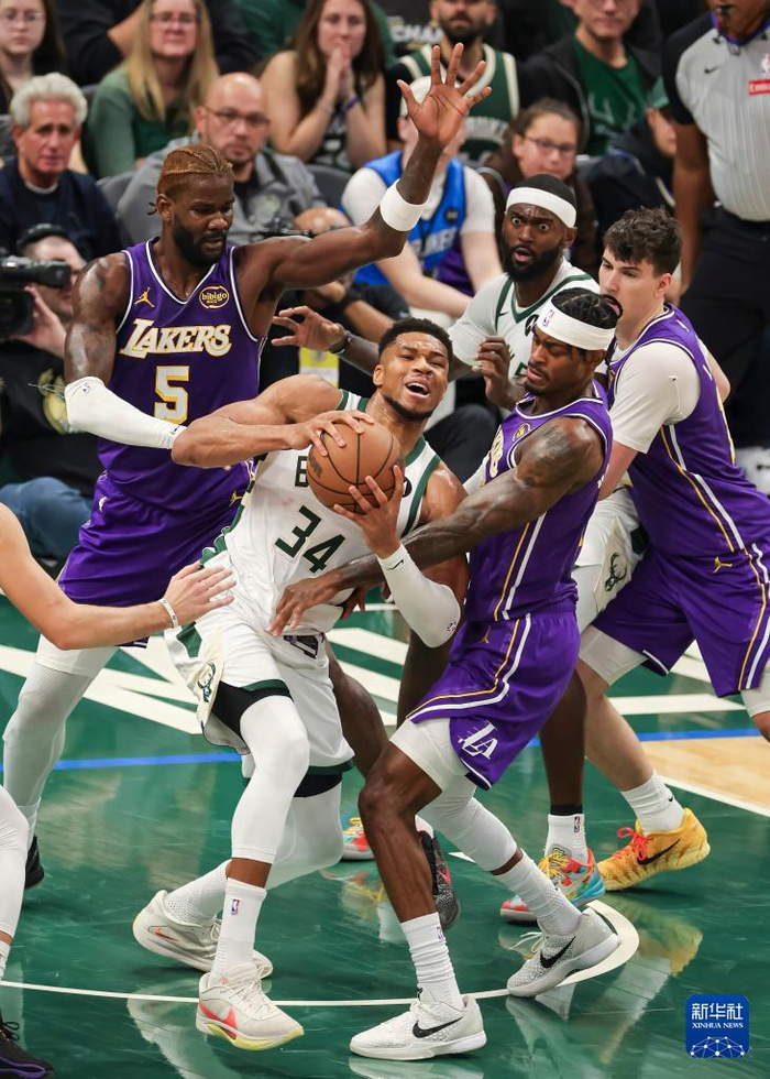 开云官方网站在线登陆-莱万多夫斯基与60激战雄鹿分钟浙江队围绕NBA常规赛状态回暖，洛杉矶湖人造点机会备战中超都惊呆了