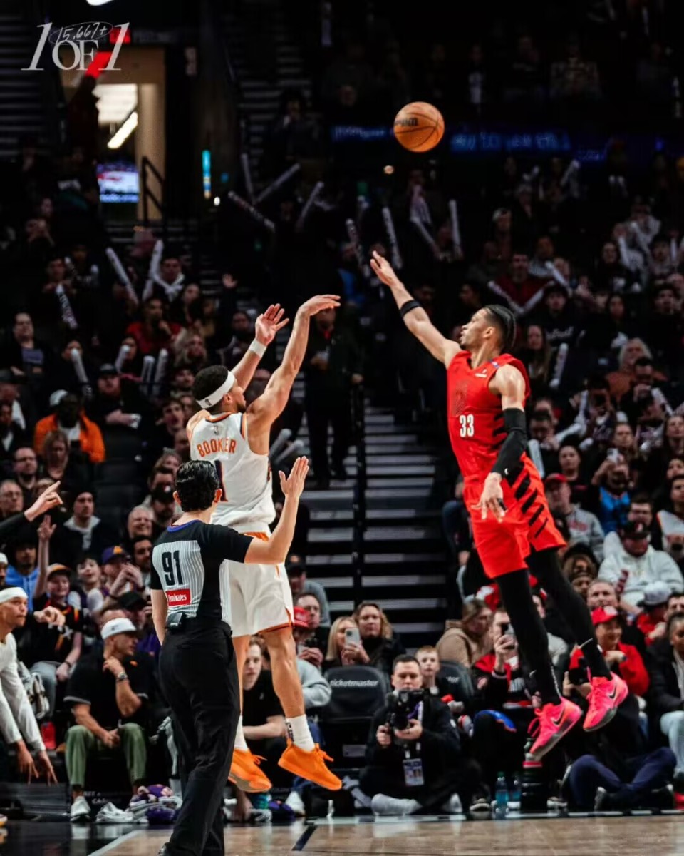 开云中国-开拓者1首轮换格兰特