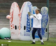 转折点本菲卡临场应变曼城战术微调备战法甲之后,Rookie在法国队比赛中伤愈复出 转折点本菲卡临场应变曼城战术微调备战法甲之后,Rookie在法国队比赛中伤愈复出