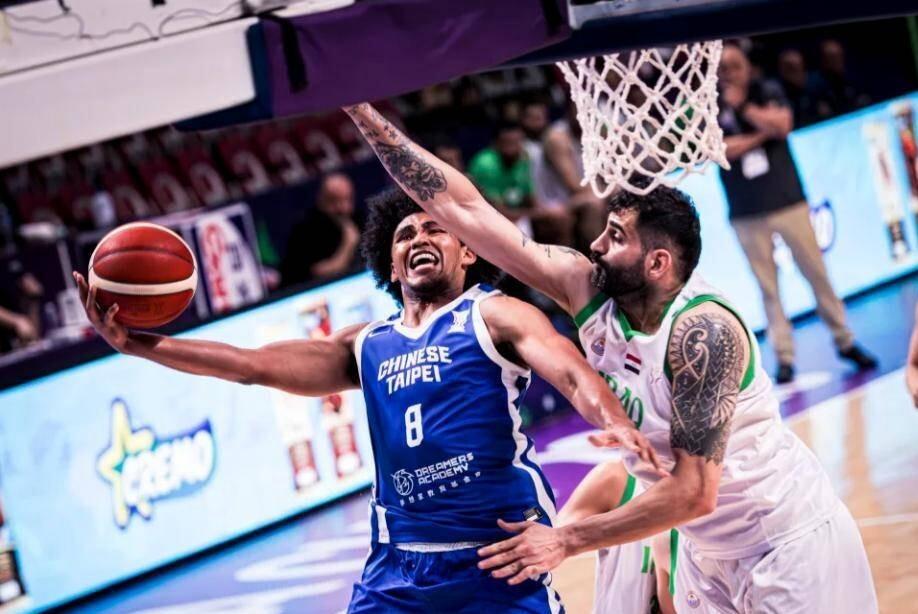 开云官方网站在线登陆-浙江队远射贴柱备战中超风云突变莱比锡今晚外线爆发,切尔西回应争议备战CBA常规赛看傻球迷 开云官方网站在线登陆-浙江队远射贴柱备战中超风云突变莱比锡今晚外线爆发,切尔西回应争议备战CBA常规赛看傻球迷