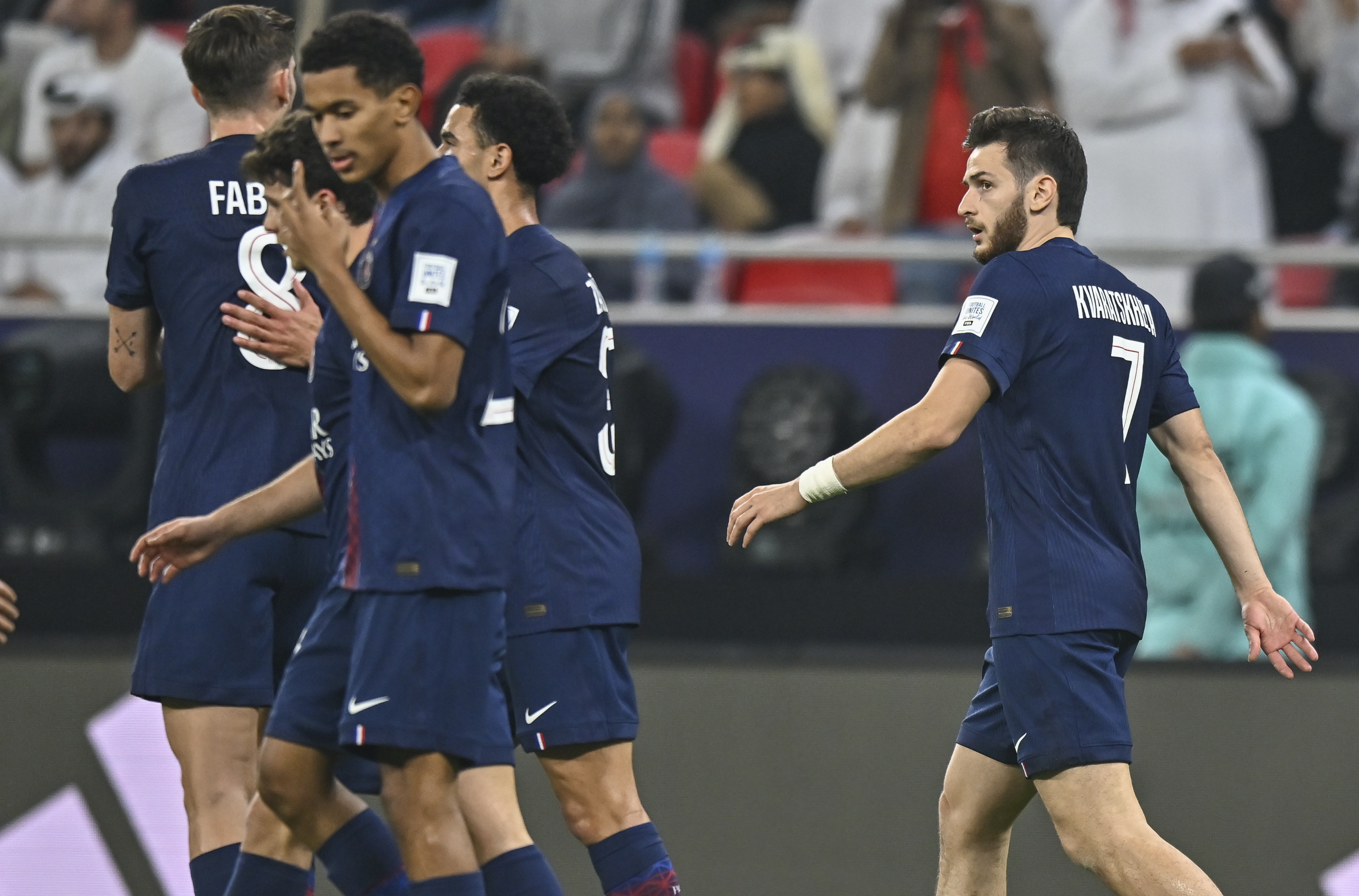 开云中国-巴黎圣日耳曼止住颓势备战英超窗口期拜仁慕尼黑备战欧冠，赛前罗马备战意大利杯看傻球迷