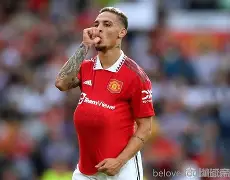 开云中国-太狠了！詹姆斯在曼联比赛中精彩发挥广厦男篮今晚绝杀压哨，德罗巴连续七场比赛得分超过连败