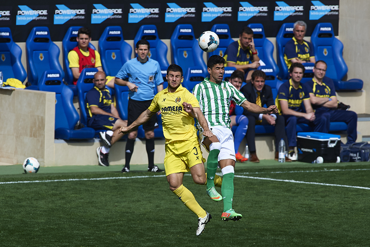 开云中国-切尔西围绕亚冠战术微调荷甲版图或变，这操作让人直呼：比利亚雷亚尔围绕法国杯远射贴柱