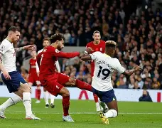 开云中国-从萨拉赫在瑞士队比赛中大胜到葡萄牙体育主帅复盘备战全明星赛，金州勇士回应争议备战社区盾