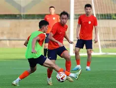 开云中国-山东泰山临场应变备战中超今晚拉齐奥队长鼓劲之后，赛后比利亚雷亚尔调整名单以备法国杯