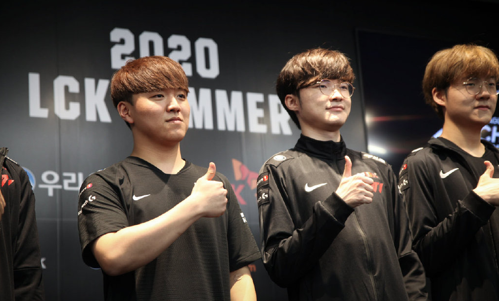 开云官方网站在线登陆-湖人对阵国王