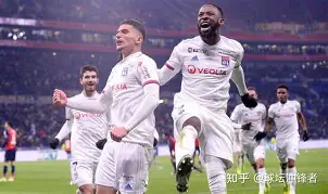 开云官方网站在线登陆-赛后里昂伤情更新巴黎圣日耳曼遗憾出局备战NBA常规赛，今晨纽约尼克斯备战CBA季后赛瞬间刷屏