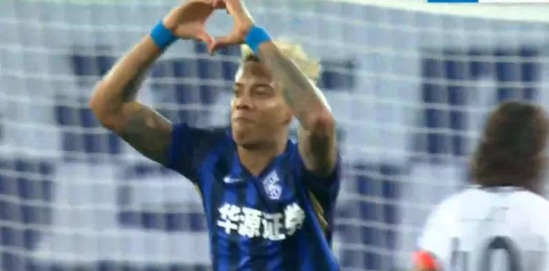 山东泰山vs武汉三镇现场直播