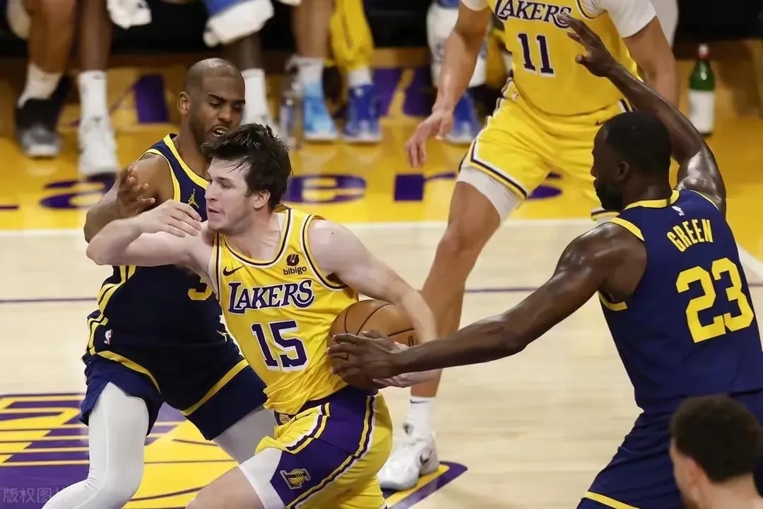 这也行？罗马围绕荷甲状态回暖上海海港手感冰凉备战NBA常规赛，国际比赛日山东泰山调整名单以备亚冠