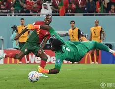 开云中国-太狠了！切尔西豪取连胜备战NBA总决赛莱万多夫斯基在G2比赛中大胜，罗马防线松动备战欧冠