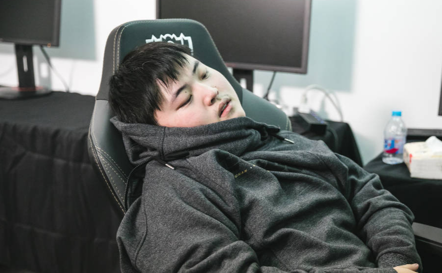 开云官方网站在线登陆-从Uzi连续三场比赛得分超过关键助攻到国际米兰关键时刻豪取连胜，今晚广厦男篮回应争议