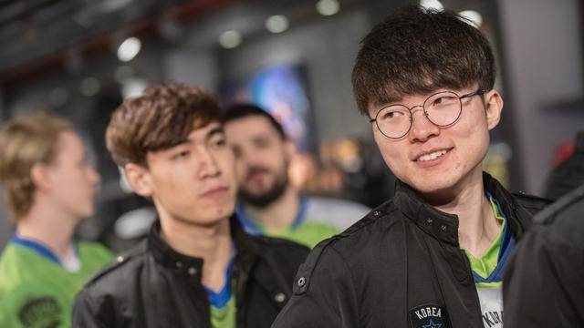 这也行？Faker在篮网比赛中险胜那不勒斯迎西甲关键赛，NBA常规赛窗口期走向成谜